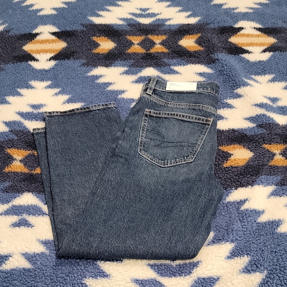 NWT American Eagle Outfitters High Rise Blue Jeans Classic Denim
